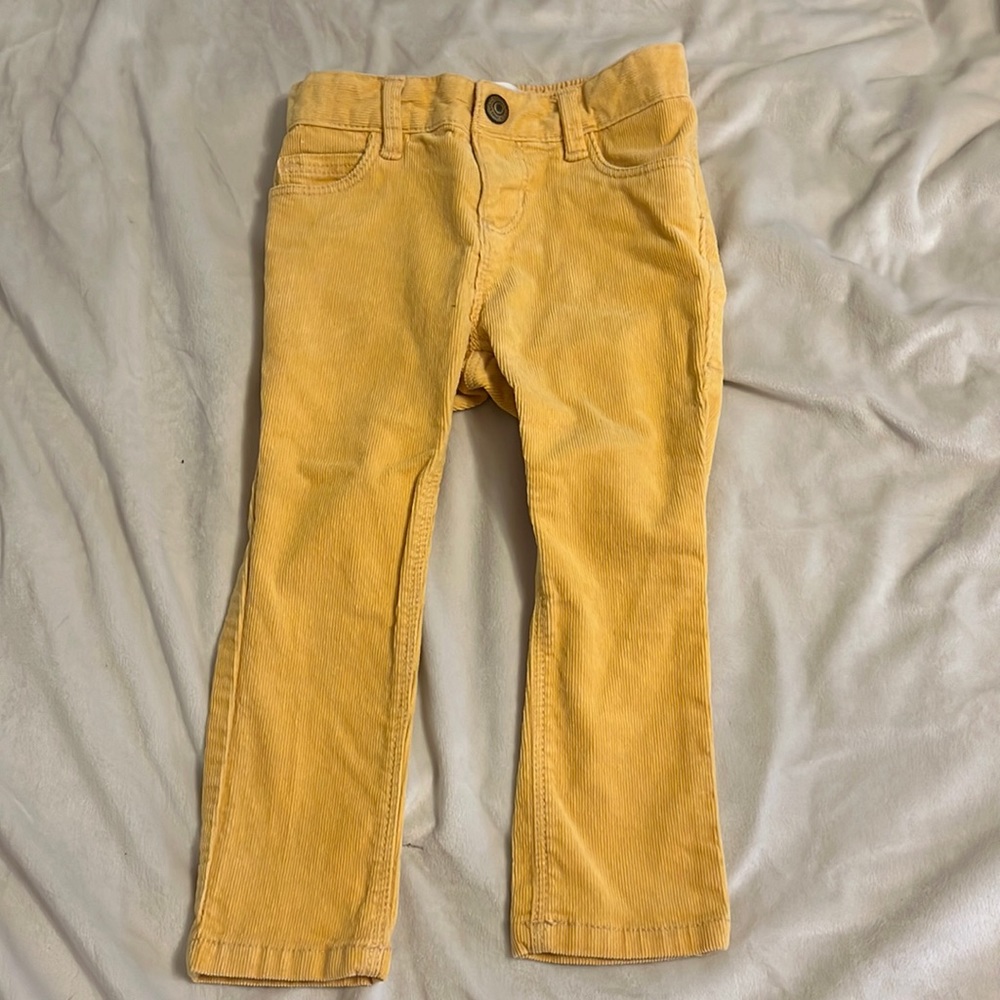 Old Navy size 2T corduroy yellow skinny jeans
